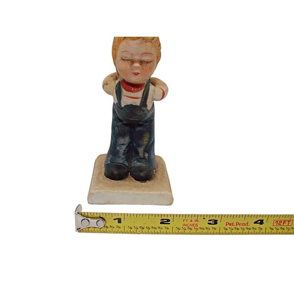 Vintage Boy Kissing Figurine Holding Flowers Porcelain Replacement Cake Topper - Picture 11 of 12